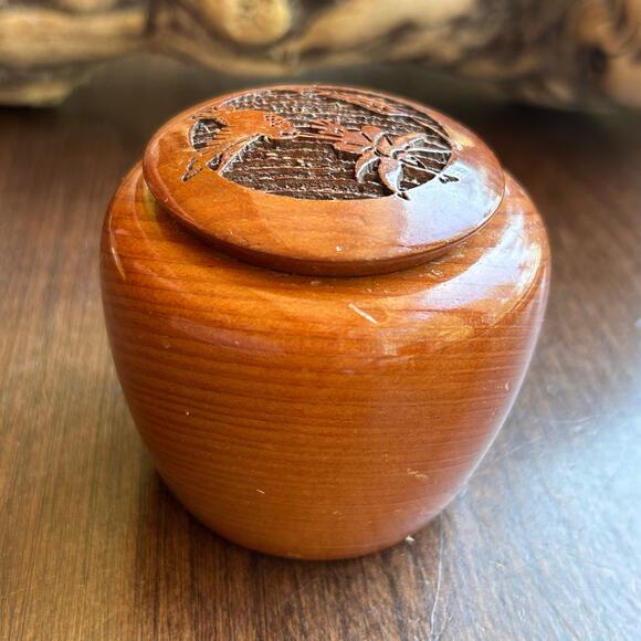 Vintage Hand Carved Trinket Box California redwood the wooden nickel hummingbird - Picture 5 of 12